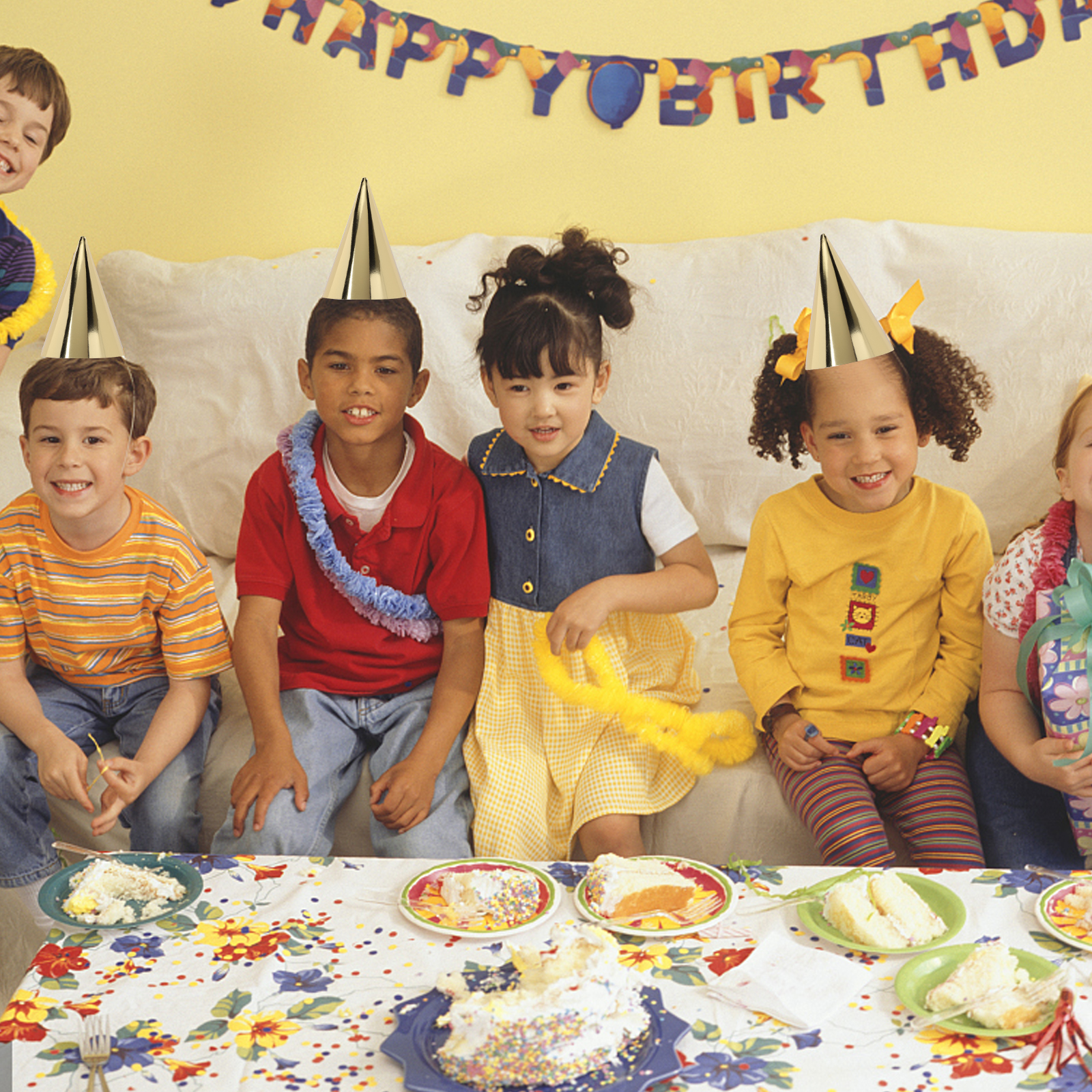 8 Pcs Birthday Hat Mini Assort - Party Hat Cone บทวิจารณ์และราคา