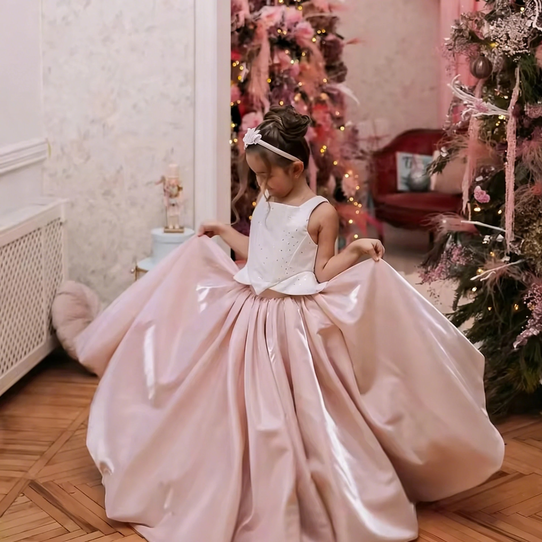 Customized Flower Girl Dress F - Birthday Sash Glitter บทวิจารณ์และราคา