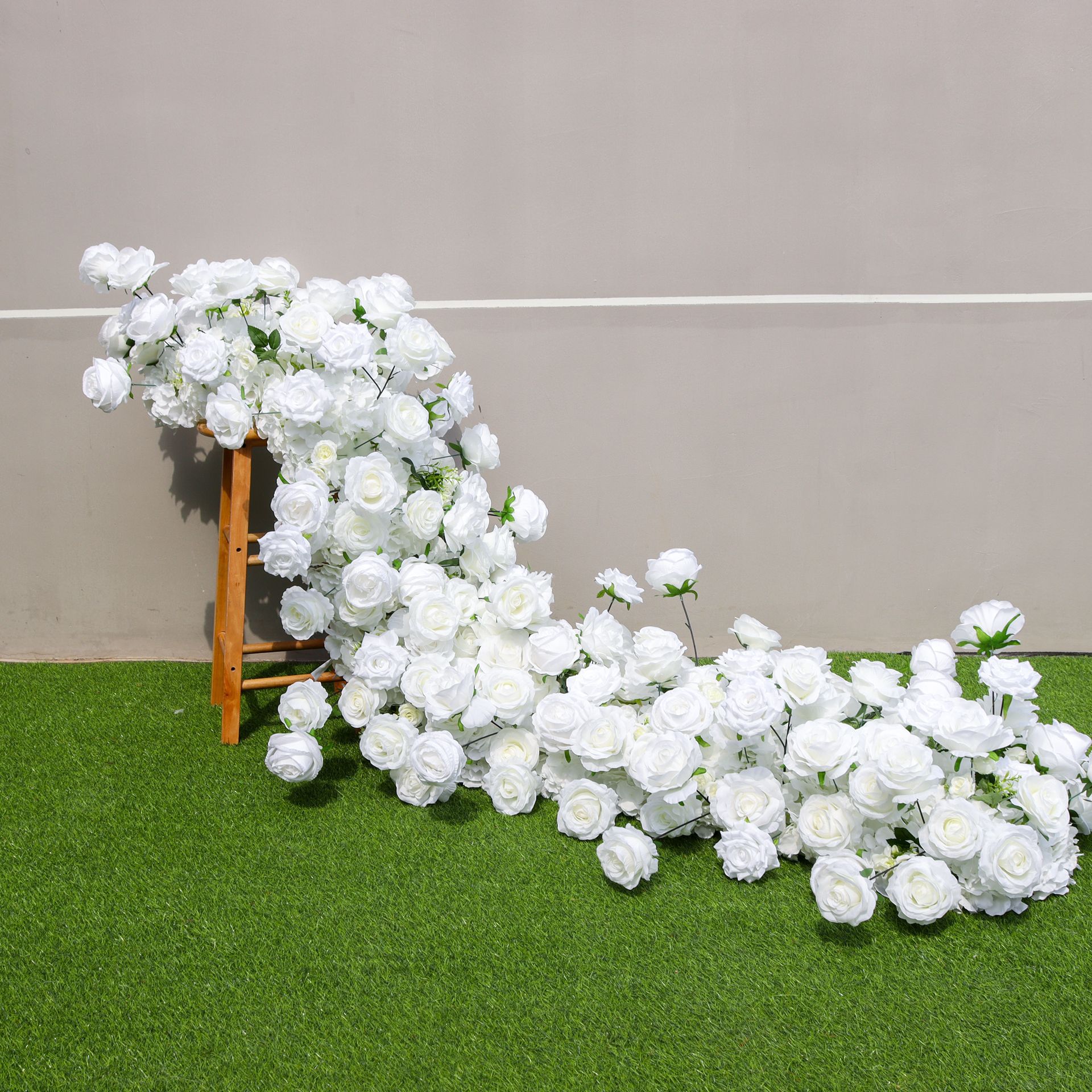 Uflower Luxury Artificial Flow - Flower Wall Panel บทวิจารณ์และราคา