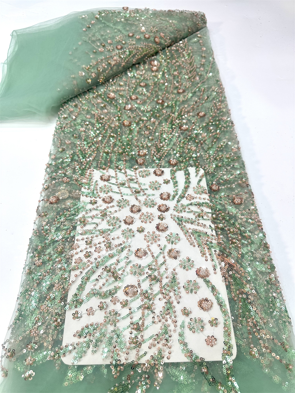 African Luxury French Beaded L - Glitter Tablecloth บทวิจารณ์และราคา